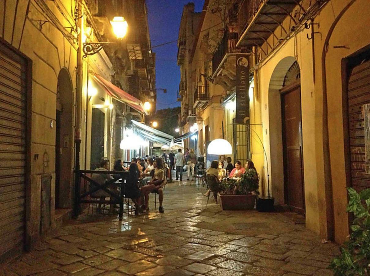 Orologio Del Massimo Appartement Palermo Buitenkant foto